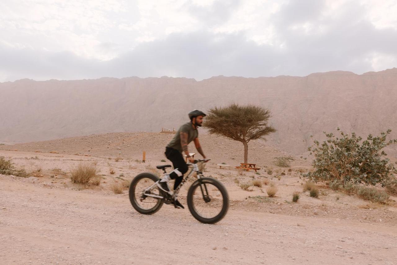 Pura Eco Retreat, Jebel Hafit Desert Park 艾因 外观 照片