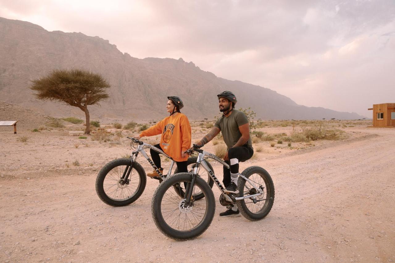 Pura Eco Retreat, Jebel Hafit Desert Park 艾因 外观 照片