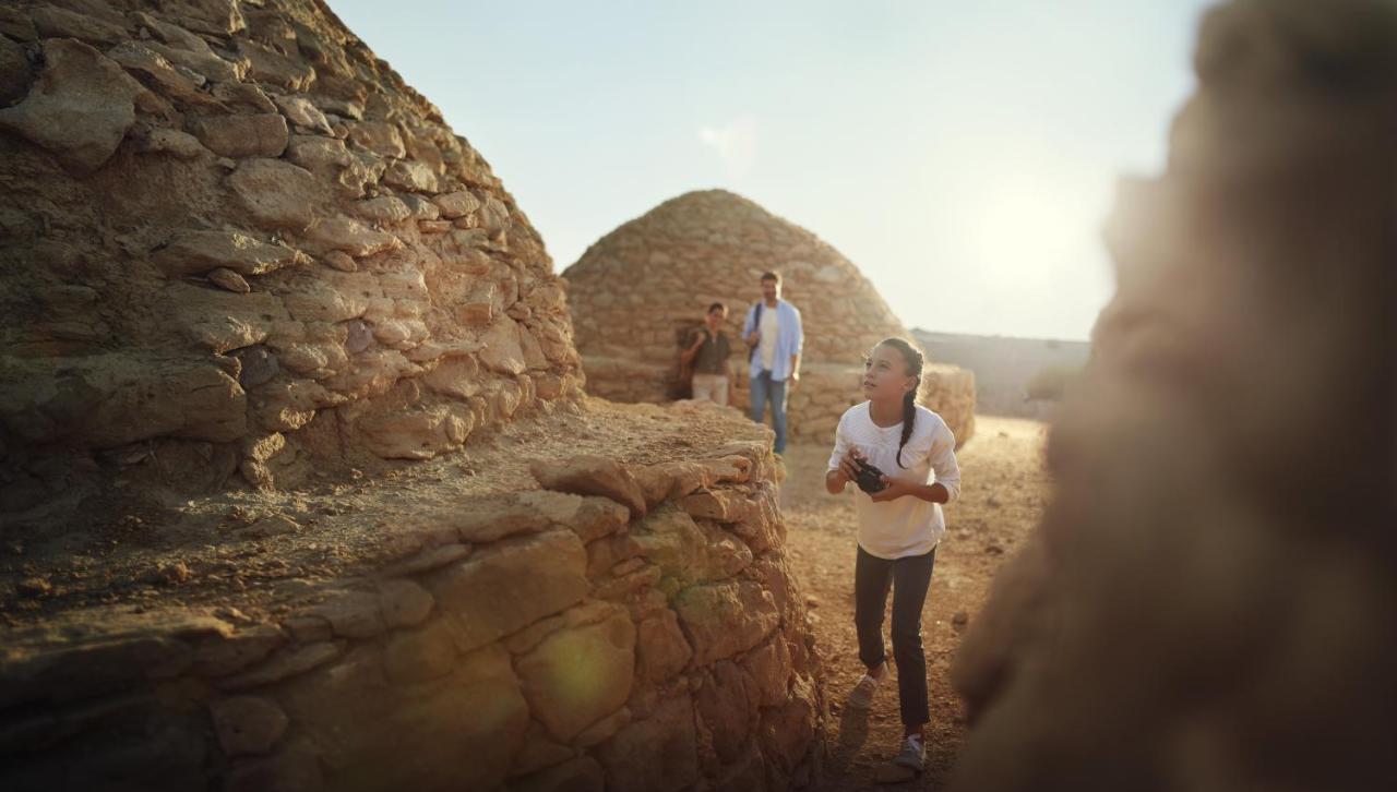 Pura Eco Retreat, Jebel Hafit Desert Park 艾因 外观 照片