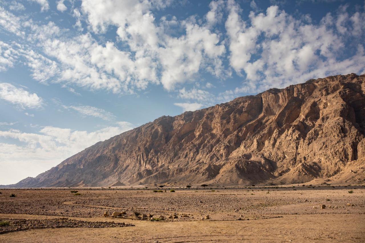 Pura Eco Retreat, Jebel Hafit Desert Park 艾因 外观 照片