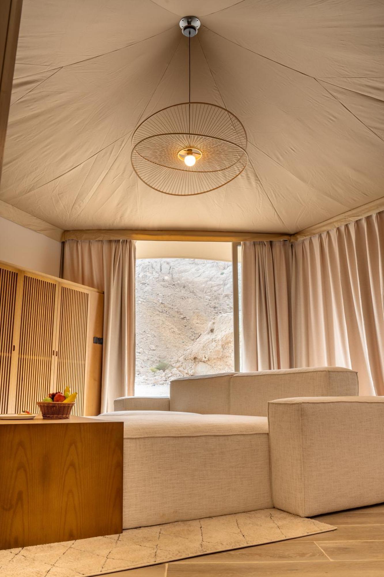 Pura Eco Retreat, Jebel Hafit Desert Park 艾因 外观 照片