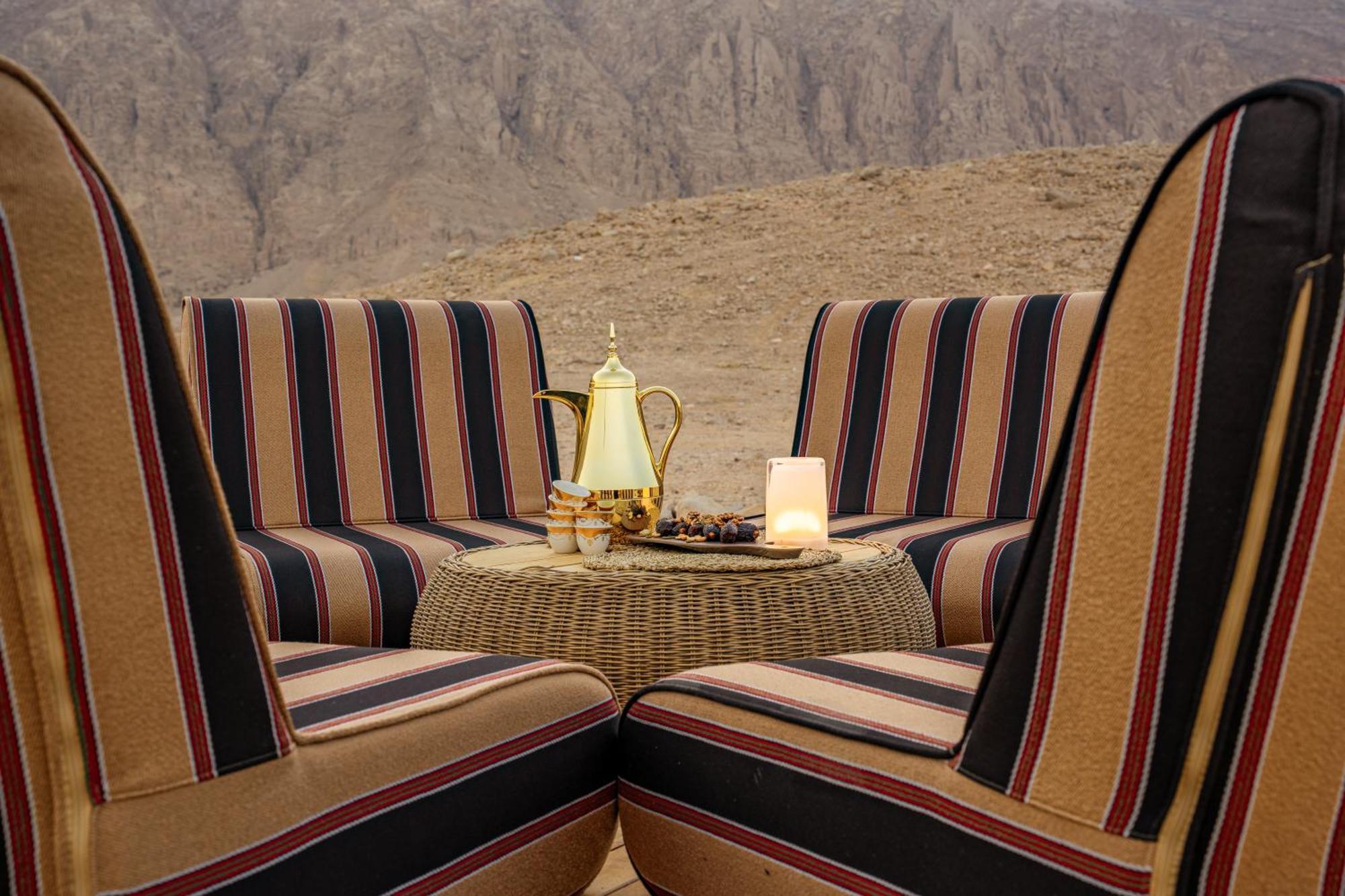 Pura Eco Retreat, Jebel Hafit Desert Park 艾因 外观 照片