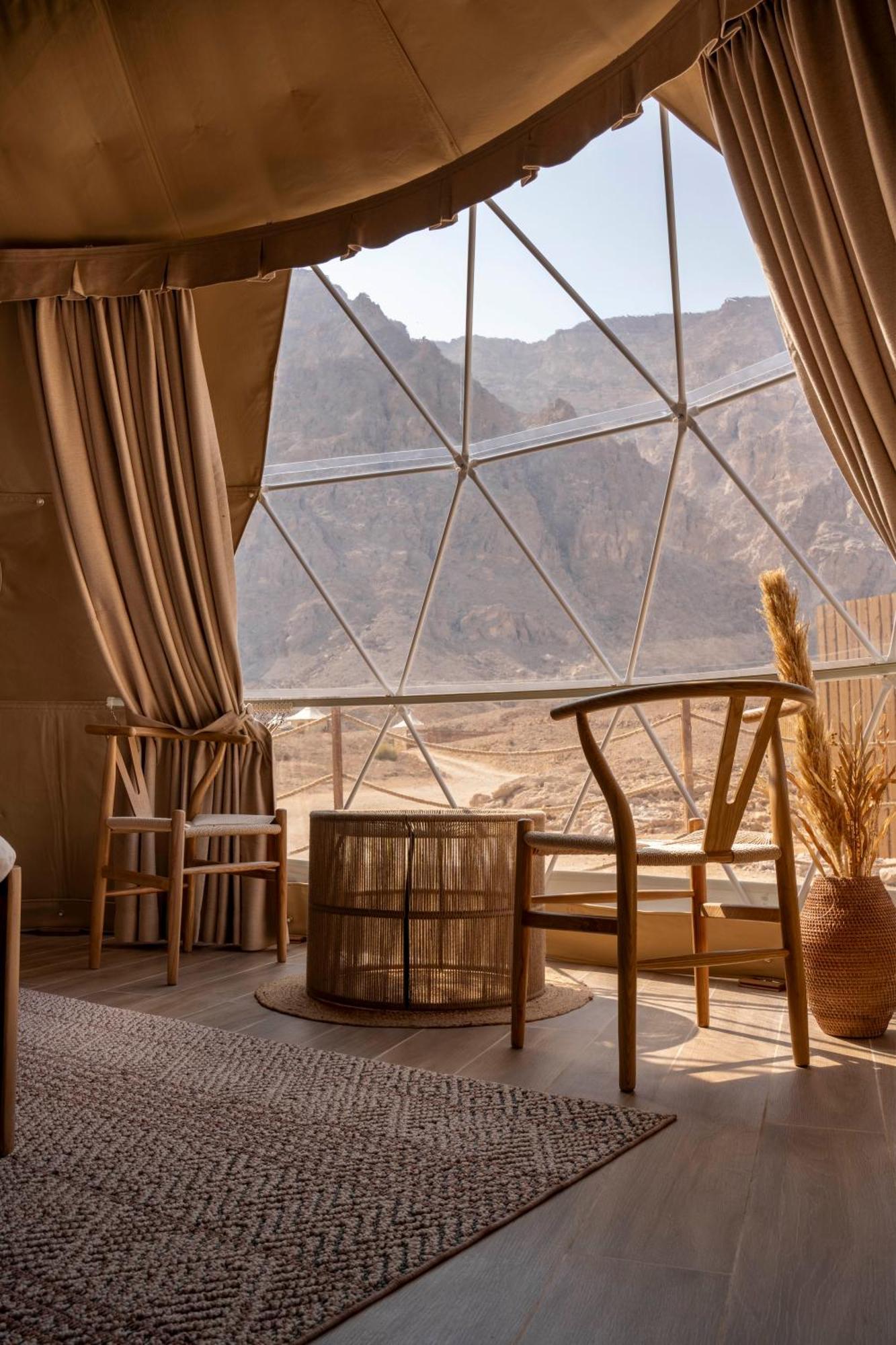 Pura Eco Retreat, Jebel Hafit Desert Park 艾因 外观 照片